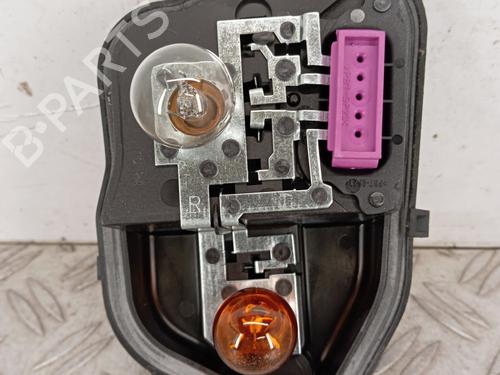 Used Lamp holder RENAULT MEGANE III Hatchback (BZ0/1_, B3_) 1.2 TCe (BZ2B, BZ11) (116 hp) 31380511