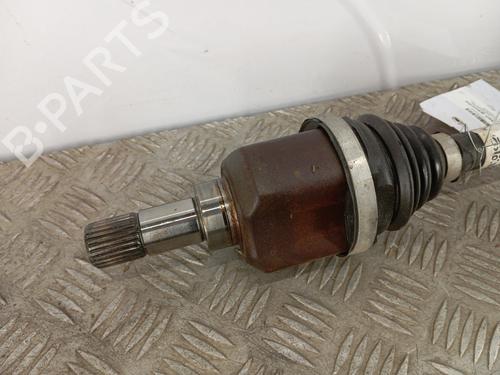 Used Left front driveshaft Left front driveshaft PEUGEOT 2008 II (UD_, US_, UY_, UJ_, UR_, UC_) 1.2 PureTech 130 (USHNS, URHNS) (130 hp) 28339925 28339925
