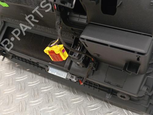 glove-box-audi-a4-b9-avant-8w5-8wd-2015-28343614 main image
