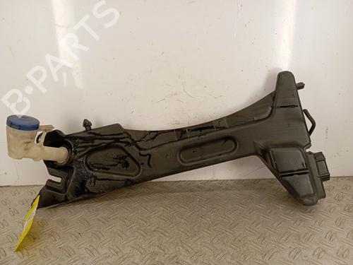 windscreen-washer-tank-citroen-c4-grand-picasso-ii-da_-de_-2013-32736146 main image
