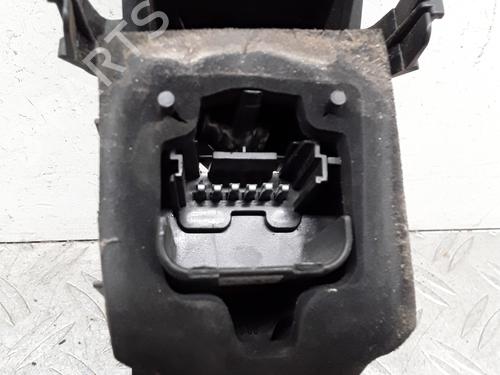 Used Lamp holder Lamp holder RENAULT SCÉNIC II (JM0/1_) 2.0 (JM05, JM0U, JM1N, JM1U, JM2V) (135 hp) 28337790 28337790