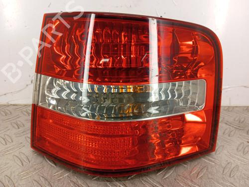 Used Right taillight FIAT STILO Multi Wagon (192_) 1.9 D Multijet (120 hp) 30933373