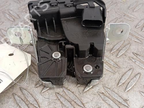 Used Tailgate lock MERCEDES-BENZ A-CLASS (W176) A 200 CDI / d (176.008) (136 hp) 30399610