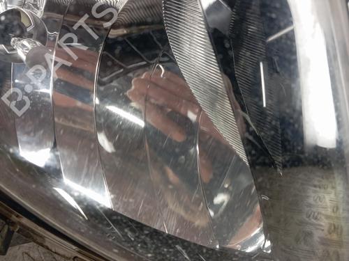 Feu de brouillard avant droit HYUNDAI ix20 (JC) 1.4 CRDi (78 hp) 32126354