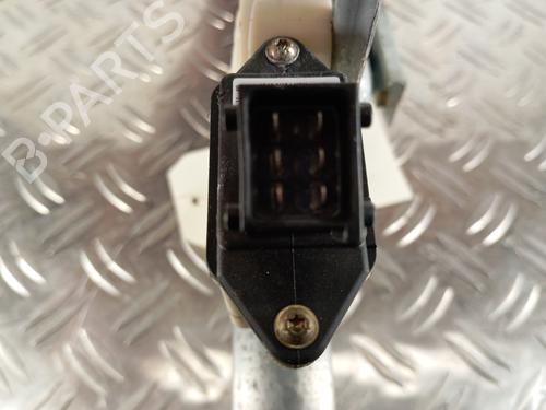 Used Front right window mechanism Front right window mechanism TOYOTA COROLLA (_E12_) 2.0 D-4D (CDE120R, CDE120L_) (116 hp) 28338629 28338629