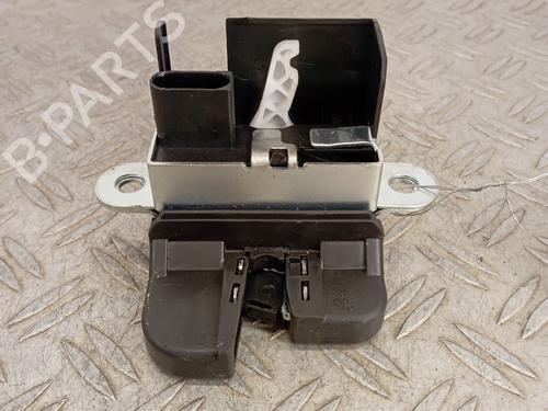 Used Tailgate lock VW POLO V (6R1, 6C1) 1.6 TDI (90 hp) 30202633