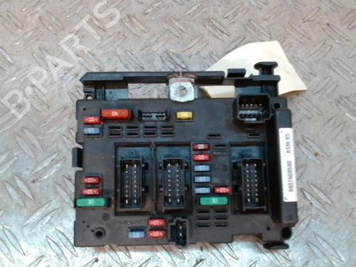 Fuse box PEUGEOT 307 (3A/C) 2.0 HDi 110 | BP28342170E1