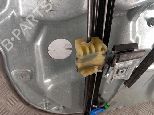 Rudehejsemekanisme Højre foran VW POLO IV (9N_, 9A_) 1.4 TDI | BP30202629C23