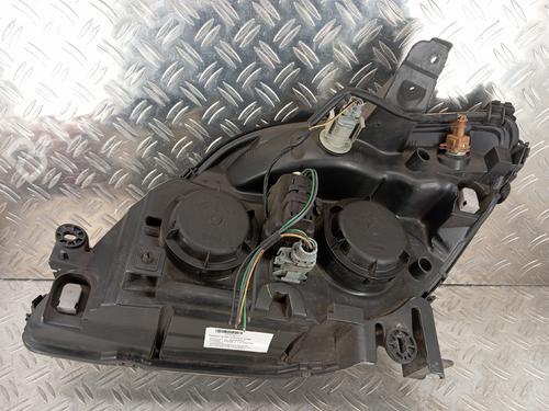 Lyskaster høyre Lyskaster høyre RENAULT SCÉNIC I MPV (JA0/1_, FA0_) [1999-2010] 35923972 35923972