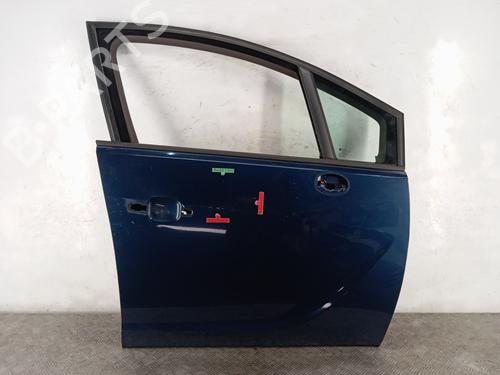 right-front-door-opel-meriva-b-mpv-s10-2010-2011-2012-2013-2014-2015-2016-2017-28345760 main image