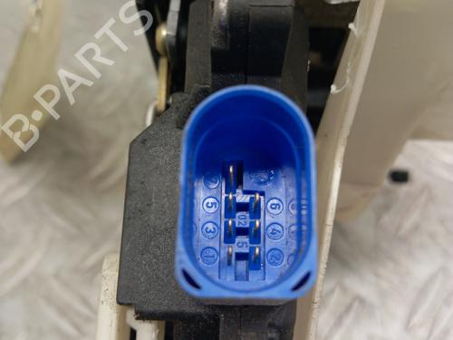 Rear right lock VW GOLF V (1K1) 1.9 TDI | BP28348366C99 