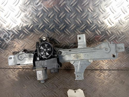 Used Rear left window mechanism Rear left window mechanism PEUGEOT 208 I (CA_, CC_) 1.6 HDi (92 hp) 32216206 32216206