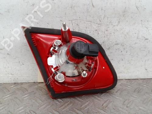 Right tailgate light VW PASSAT B6 (3C2) 1.9 TDI | BP28348829C80