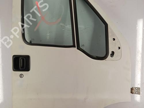 Used Right front door Right front door FIAT DUCATO Van (244_) 2.8 JTD (128 hp) 29307349 29307349