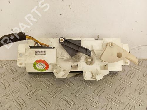 Used Climate control Climate control 37708326 37708326