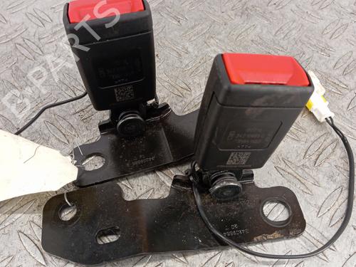 Sikkerhedssele-spænde FIAT 500X (334_) 1.6 D Multijet (334AXA1B, 334AXA11) (120 hp) 31341227