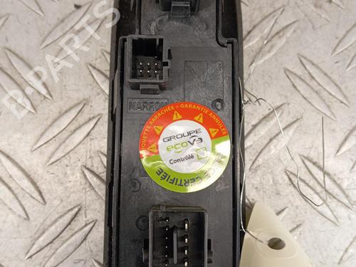 Left front window switch PEUGEOT 3008 I MPV (0U_) 1.6 HDi | BP37865769I27 - Image 2