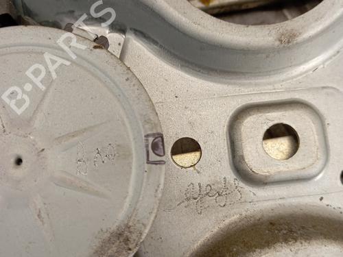 Front right window mechanism TOYOTA YARIS (_P13_) 1.4 D (NLP130_, NLP130) | BP28348231C23 