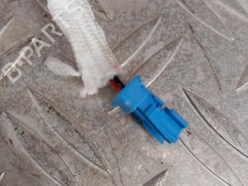 Used Right sun visor Right sun visor PEUGEOT 5008 II (MC_, MJ_, MR_, M4_) 1.5 BlueHDi 130 (MCYHZJ, MCYHZR, MCYHZX) (131 hp) 31097674 31097674