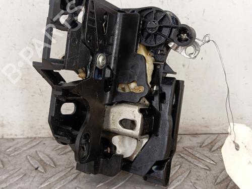 front-right-lock-dacia-sandero-ii-2012-28344078 main image