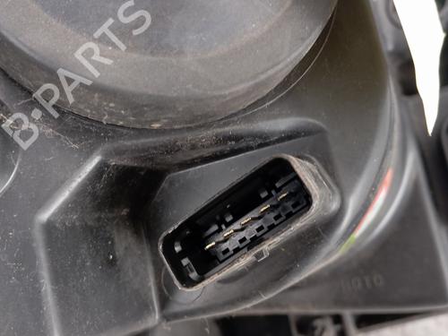 Left headlight RENAULT CLIO III (BR0/1, CR0/1) 1.5 dCi (BR17, CR17) | BP32297322C28 