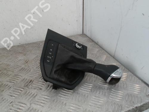 Used Gear lever AUDI A1 Sportback (GBA) 30 TFSI (116 hp) 28340807