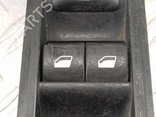 Used Left front window switch Left front window switch PEUGEOT 308 I (4A_, 4C_) 1.6 HDi (109 hp) 40439865 40439865