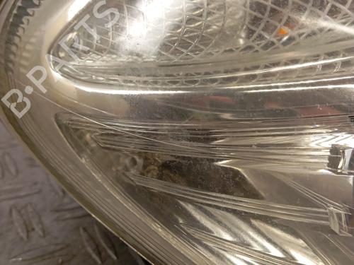 Used Right headlight Right headlight CITROËN C8 (EA_, EB_) 2.2 HDi (128 hp) 29307372 29307372