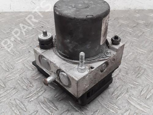 Módulo de ABS RENAULT MASTER III Van (FV) 2.3 dCi 100 FWD (FV0A, FV0B, FV0G, FV0K, FV0H) (101 hp) 28343455