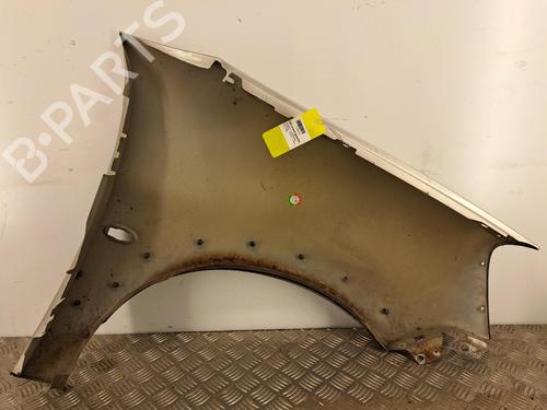 Used Left front fenders Left front fenders 37203537 37203537