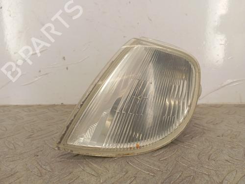 Used Left front indicator CITROËN SAXO (S0, S1) 1.4 VTS (75 hp) 30174411