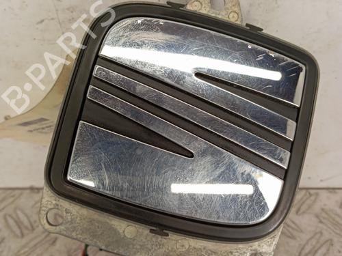 Used Tailgate handle Tailgate handle SEAT IBIZA III (6L1) 1.9 TDI (100 hp) 33304000 33304000