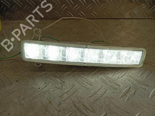 Used Right daytime light Right daytime light 37473580 37473580
