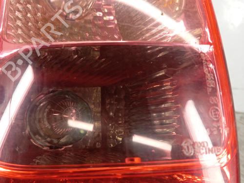 left-taillight-peugeot-807-eb_-2002-40110997 main image