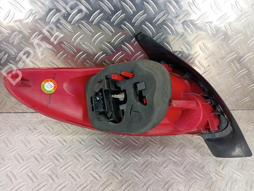 Used Right taillight Right taillight PEUGEOT 206 Hatchback (2A/C) [1998-2012] 35931228 35931228