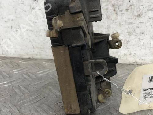 Used Front right lock Front right lock PEUGEOT 306 Hatchback (7A, 7C, N3, N5) 1.9 D (68 hp) 28348773 28348773