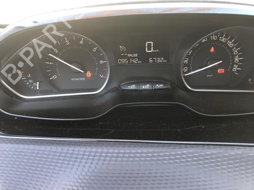 Used Instrument cluster Instrument cluster PEUGEOT 208 I (CA_, CC_) 1.2 VTI 82 (82 hp) 28343585 28343585