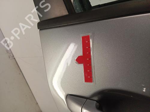 Used Right front door Right front door PEUGEOT 2008 I (CU_) 1.6 HDi (92 hp) 40537818 40537818