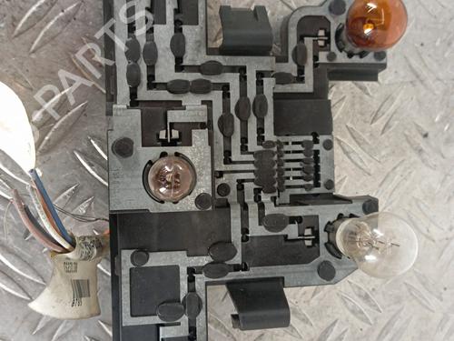 Used Lamp holder Lamp holder RENAULT MEGANE I (BA0/1_) 1.6 16V (BA04, BA0B, BA11, BA1J, BA16, BA19, BA1K, BA1V,... (107 hp) 28347214 28347214