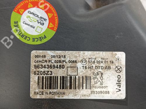 Used Right headlight Right headlight PEUGEOT 307 (3A/C) 1.6 HDi 110 (109 hp) 36479433 36479433