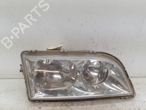 Right headlight VOLVO S40 I (644) 1.9 DI | BP28349337C29 