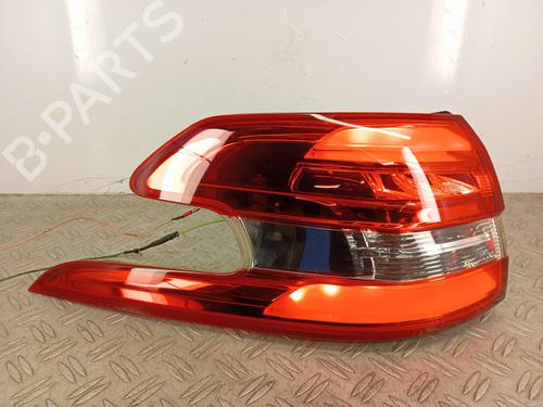 Venstre baglygte PEUGEOT 308 SW II (LC_, LJ_, LR_, LX_, L4_) 1.6 BlueHDi 120 (120 hp) 29979451