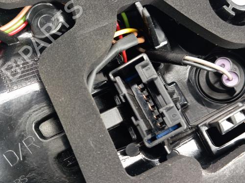 right-taillight-citroen-c4-picasso-ii-2013-36299829 main image