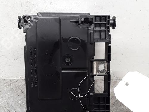 Fuse box PEUGEOT 407 (6D_) 1.6 HDi 110 (6D9HZC, 6D9HYC) | BP29976738E1 