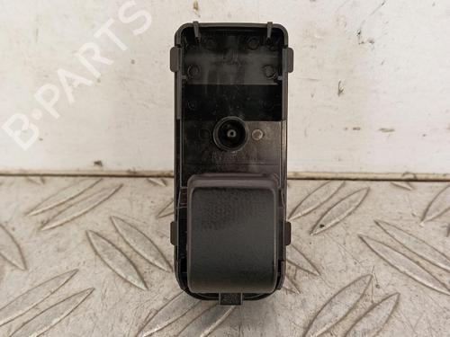 Right front window switch MAZDA CX-3 (DK) 2.0 SKYACTIV-G (DK5W, DK6W) | BP38531013I26 - Image 2