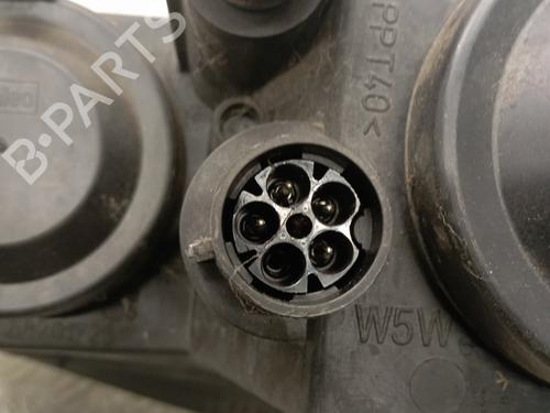 Used Right headlight Right headlight OPEL VECTRA B Hatchback (J96) 1.8 i 16V (F68) (116 hp) 28337646 28337646