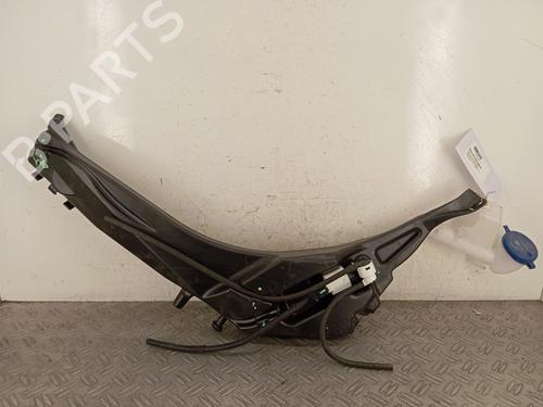 Used Windscreen washer tank PEUGEOT 308 SW II (LC_, LJ_, LR_, LX_, L4_) 1.2 THP 130 (131 hp) 28345637