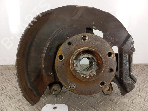 Used Left front steering knuckle RENAULT KADJAR (HA_, HL_) 1.2 TCe 130 (HLMR) (130 hp) 29639029