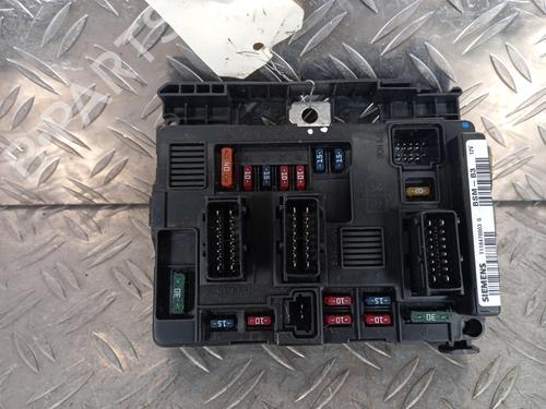 Used Fuse box CITROËN XSARA PICASSO (N68) 2.0 HDi (90 hp) 32240720