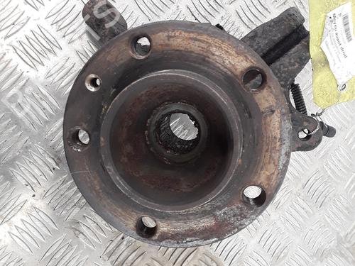 Used Right front steering knuckle Right front steering knuckle RENAULT MASTER II Van (FD) 2.5 dCi (FD01, FD02, FD21, FD22, FD31, FD32, FD3Y, FD71,... (120 hp) 36671706 36671706